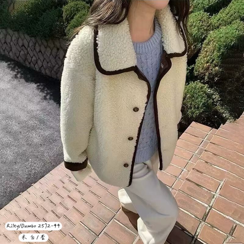 ᴏʀʟɪ.ꜱᴛᴜᴅɪᴏ | 滾邊配色翻領熊寶寶開釦捲毛外套 熊寶寶毛外套 韓系穿搭 溫柔色系