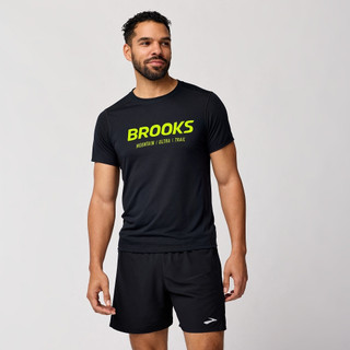 【BROOKS】男 Distance 短袖上衣 3.0 經典黑/BR山系Logo (211502064)