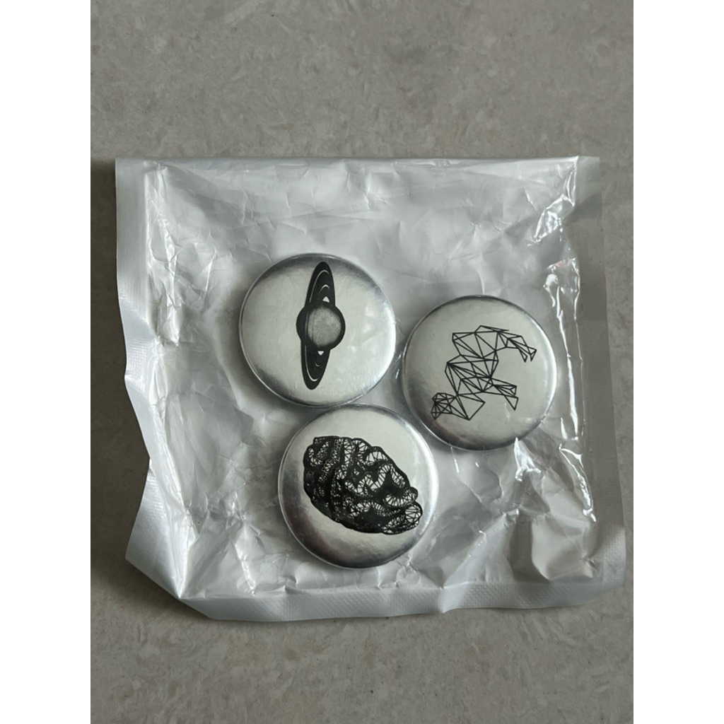 全新🌈文創品 藝術 銀色徽章 小徽章 文創市集 文創商品