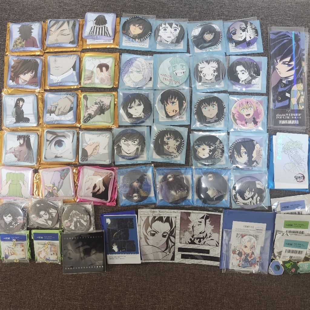 現貨 正版 鬼滅之刃 百景 富岡義勇蝴蝶忍甘露寺蜜璃伊黑小芭內 徽章方徽票根一番賞名言卡立牌線稿小卡光柵別針