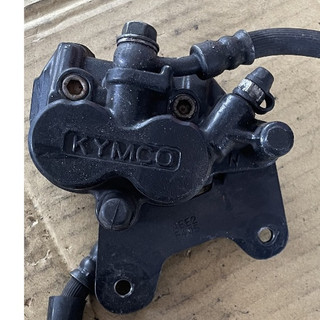 SYM KRV 原廠前卡鉗+卡鉗座 不含油管