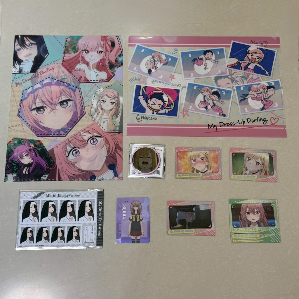 戀上換裝娃娃資料夾扭蛋 抽卡機 海夢 朱朱 乾紗壽葉 乾心壽  戀上換裝娃娃卡片 閃卡 海夢徽章 戀上換裝娃娃扭蛋 萬代