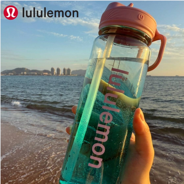 【other more 特選潮流】加拿大運動品牌LULULEMON Back to Life 透明水瓶 24盎司 吸管蓋