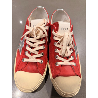 二手Golden Goose V-Star 系列紅色麂皮運動鞋