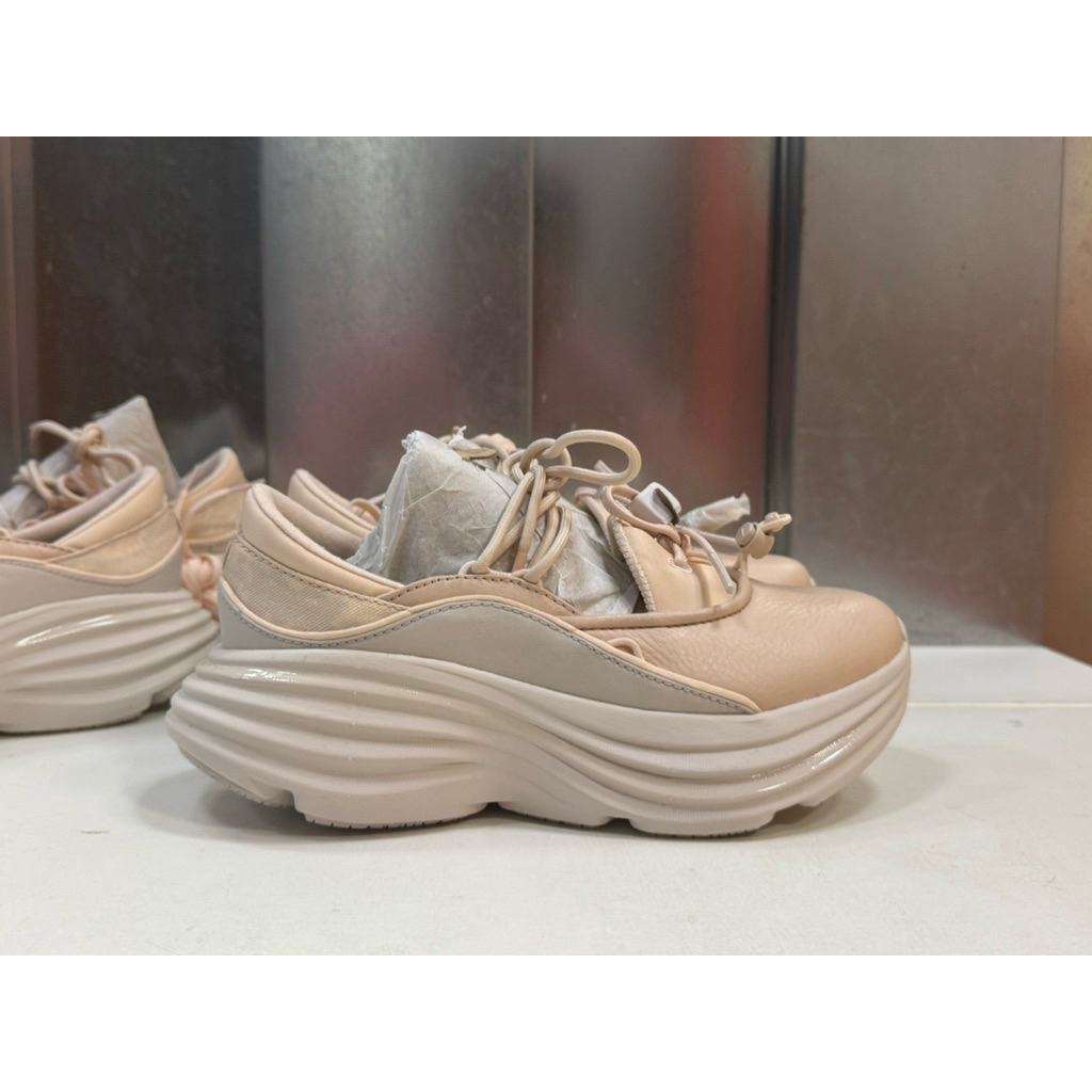 Hoka One One U Bondi Mary Jane 1171546-BTCC 粉紅色 瑪莉珍鞋 綁帶