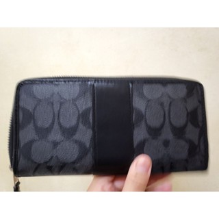 Coach F54630 女用經典L0G0 正品 長夾 拉鍊包 二手九成九新沒有脫皮 用過1.2次 現貨