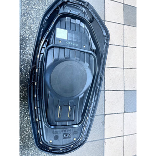KYMCO KRV 原廠二手機車座墊 9成新 無啥傷 無破