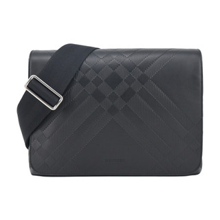 BURBERRY Embossed 印壓格紋小牛皮郵差包(黑色)｜100%原廠真品｜JS Maxx官方旗艦館