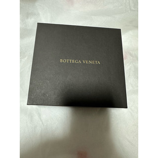 BOTTEGA VENETA 男用雙色羊皮短夾