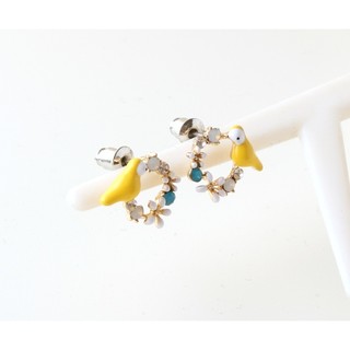 {Luna Jewelry🥰日常的微光}鳥與繁花耳環 防敏鋼針 C圈耳環 韓款耳環 抗過敏耳環 純鋼飾品 水鑽耳環 養耳