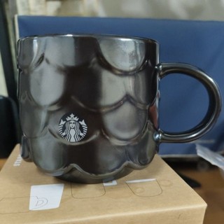美人魚鱗片 杯子 購自星巴克