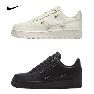 Nike 休閒鞋 Wmns Air Force 1 07 LX 男女鞋 米白 金屬勾勾 FV3654-111