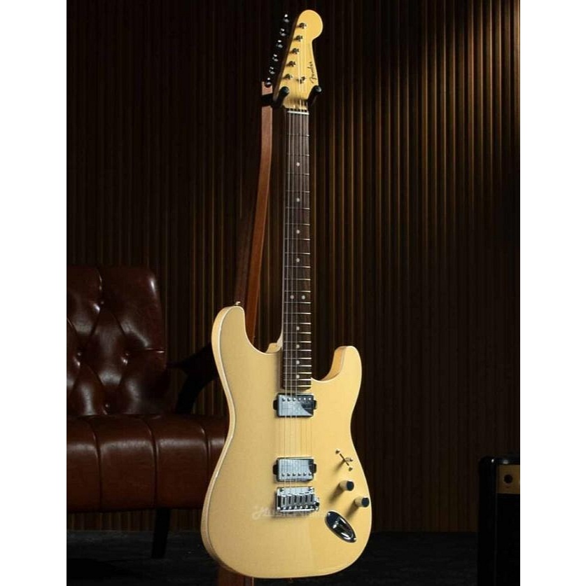 【高雄名人日廠旗艦店】Fender Japan SCANDAL Mami Strat Omochi 簽名款 日廠