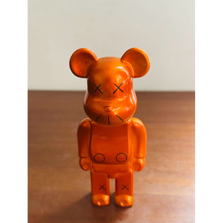 KAWS 站立款 橘色 公仔