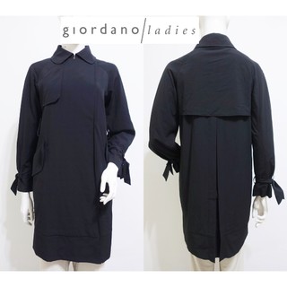全新百貨專櫃【giordano ladies】黑色 彼得潘領 經典雨傘式擋風片 附吊牌 風衣外套~直購價899~🍑雙九