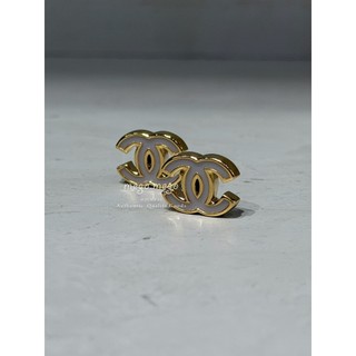 CHANEL 25B 灰面琺瑯金邊雙C耳環
