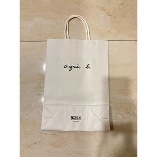 Agnes b. 專櫃紙袋 長方形 底部有摺痕