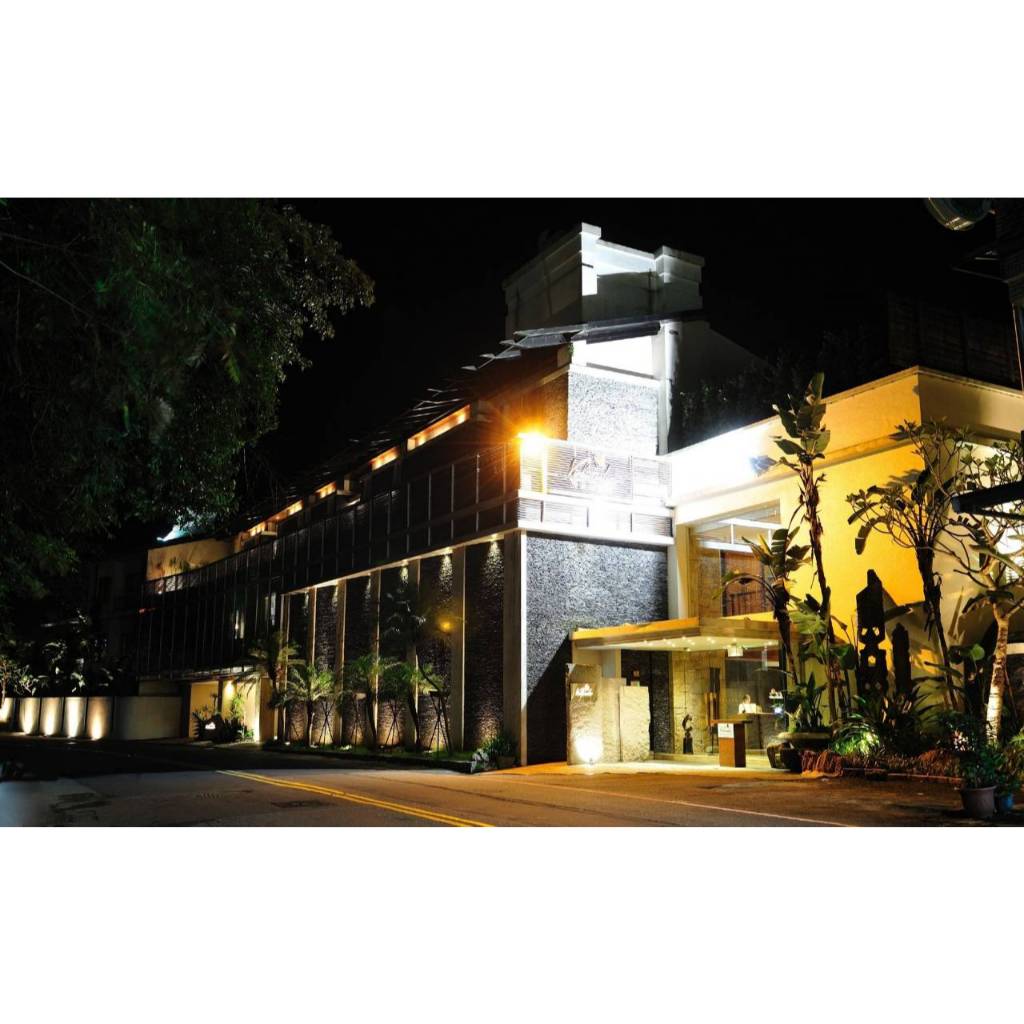 新北馥蘭朵烏來渡假酒店  代訂房 非住宿卷證件入住配合專案浮動式報價比住宿卷便宜新北馥蘭朵烏來渡假酒
