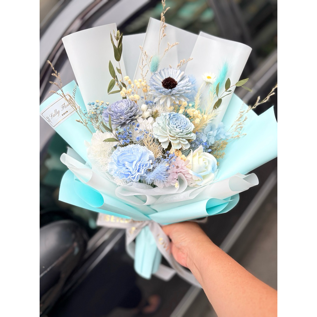 熱銷中🔥擴香索拉清新花束🌹玫瑰花束💐多種配色 畢業🎓乾燥花束 永生花束   擴香索拉花束 畢業花束 告白520