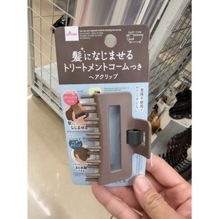 ⭐⭐⭐日本 DAISO 大創～不生鏽護髮鯊魚夾+梳子 不生鏽髮夾 護髮夾 梳髮夾 鯊魚夾 現貨