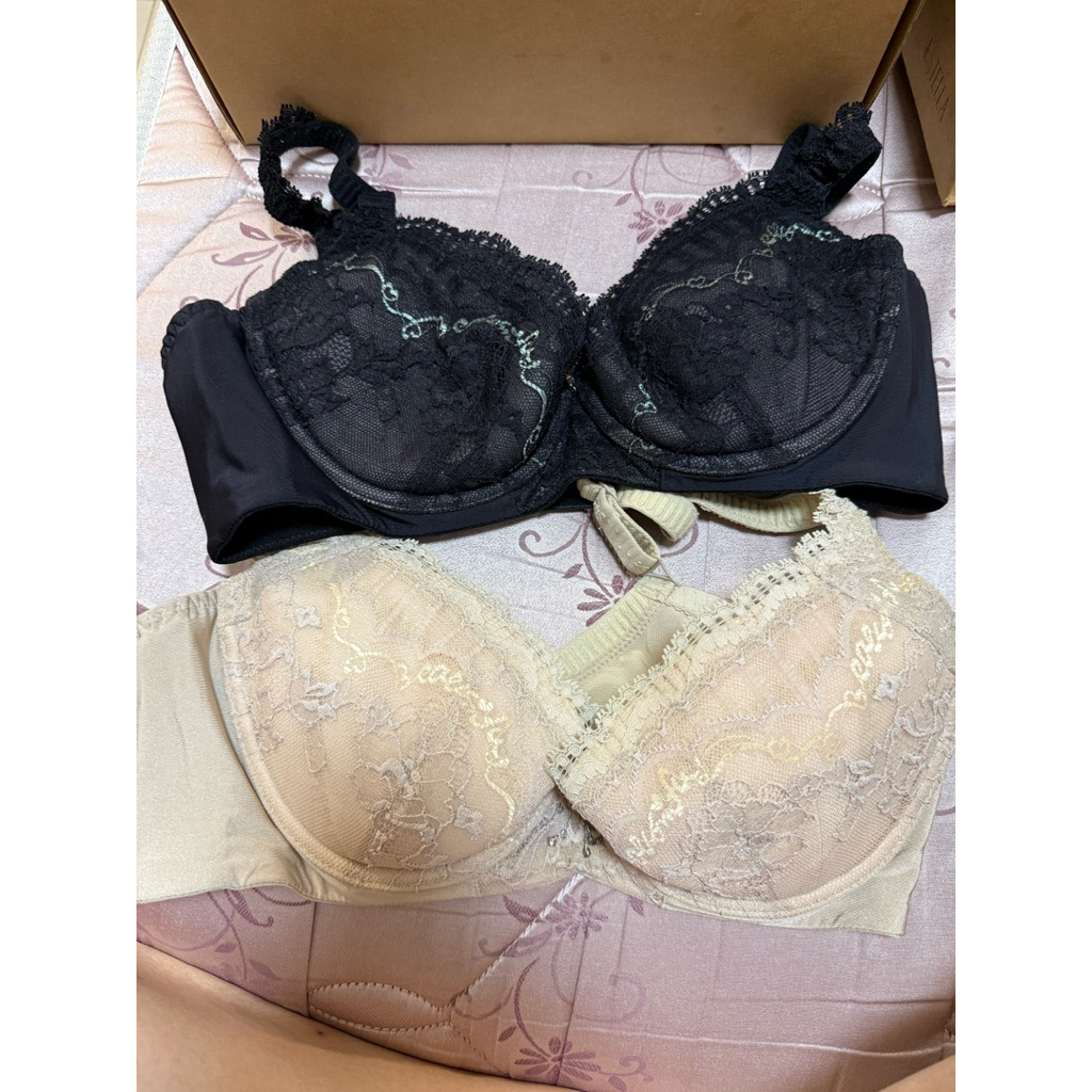 emon 依夢favori內衣 黑色 奶茶色 二件便宜賣 34C