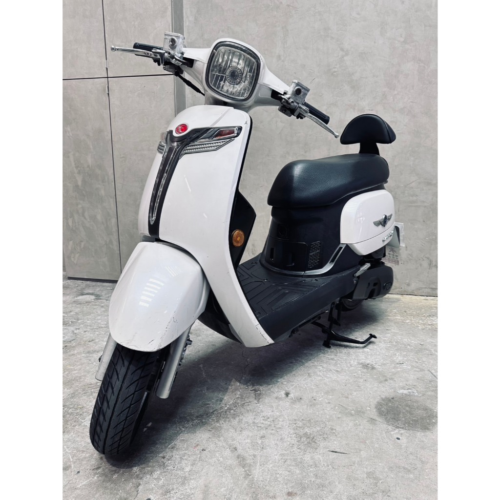 {高雄} 承鑫車業 光陽 KYMCO 魅力 MANY 125cc 二手機車 大馬力 低車身 好騎好牽 可分期 可車換車
