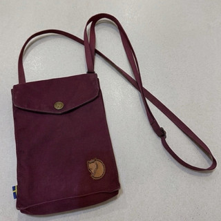 Fjallraven小狐狸Pocket隨身包【酒紅】二手