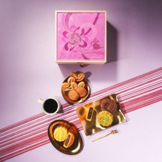 《2026星巴克台灣限定熱門商品-中秋禮盒🔥🔥》月光寶盒 mooncake 奶皇月餅 蝴蝶酥 核桃酥