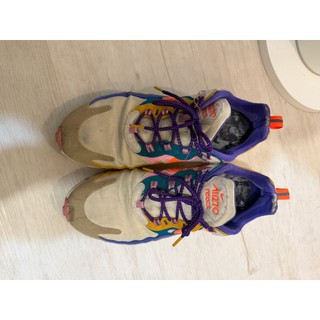二手有使用痕跡/Nike Air Max 270 React 男鞋/US 10.5/CU3014-181/完美者主義勿試