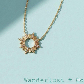 Wanderlust+Co 澳洲品牌 金色鑲鑽 光芒太陽項鍊 Sunseeker