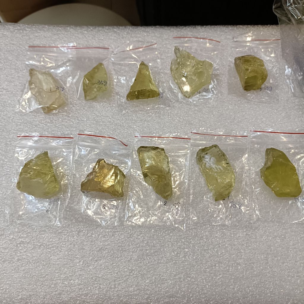 巴西黃水晶 原礦/礦物標本