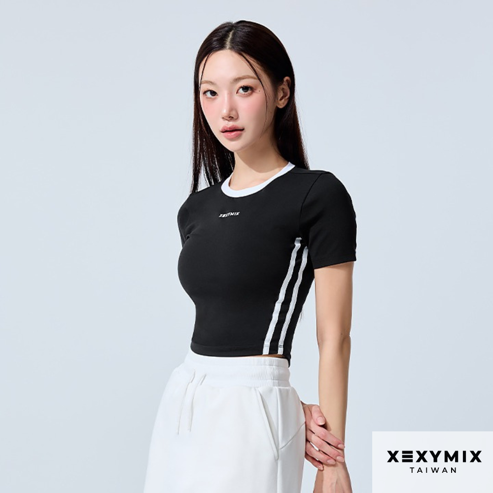 XEXYMIX 運動風 滾邊 短版上衣 XFL2TS1111 共4色 運動上衣 撞色 圓領 彈力 舒適 TS1111