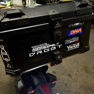 SYM DRG BT JET MMBCU 出入平安 車身貼紙 卡夢貼紙