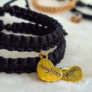 手工手鍊 母親 女兒 (Handmade satin bracelets & family bond pendants)