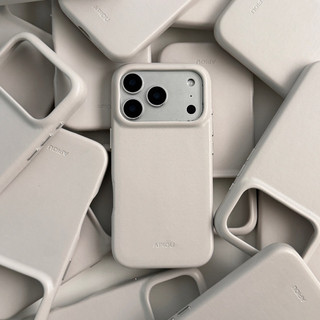 APIOU 侘寂灰 iPhone 18 17 16 15 14 Pro Max Plus 磁吸全包皮革防摔保護殼