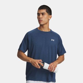 Under Armour 男 Tech Textured 短T-Shirt-1382796-498