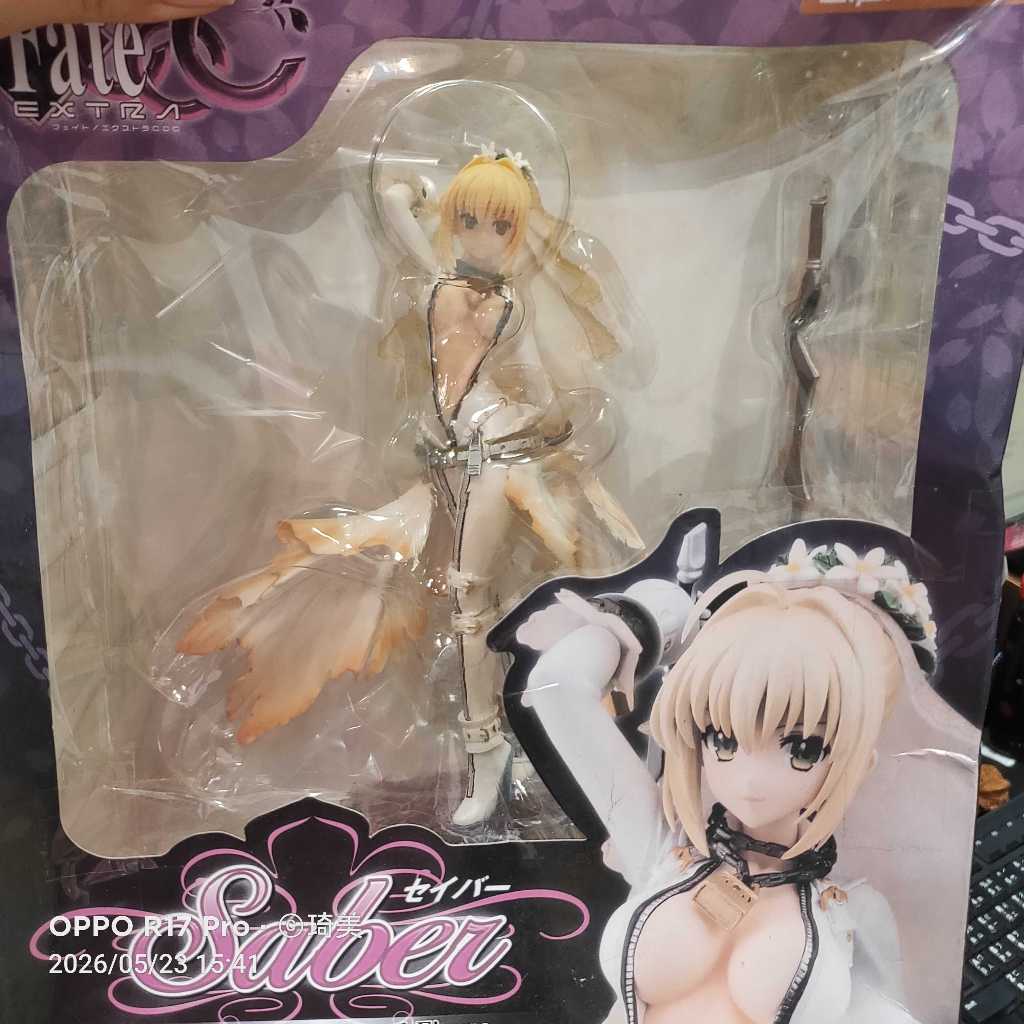 $450 *高約30CM 盒裝全新謎之女主角 賽巴 SABER SABER FATE 公仔 婚紗 謎之女主角 賽巴 SA