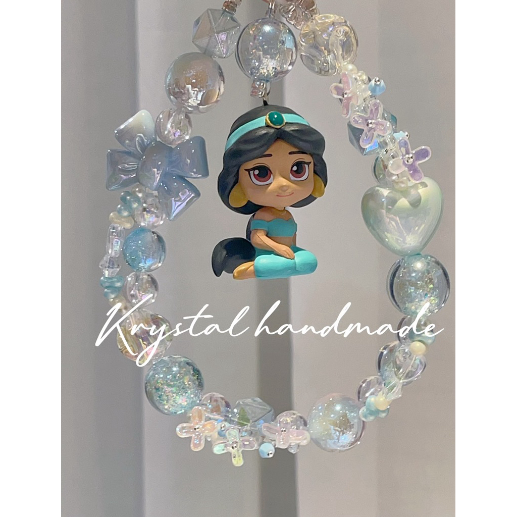 🩵🤍新Disney茉莉Jasmine限量DIY-迪士尼DISNEY手作手機掛繩（附墊片）🐒每一條都是獨一無二🤍