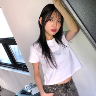 🇰🇷 韓國KKOBA Mucent Kurt Metal 鐵牌 Logo 銀牌 金屬標 短袖 短踢 短T