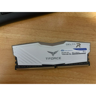 十銓 T-FORCE DELTA DDR4 8G 2400 外頻 二手