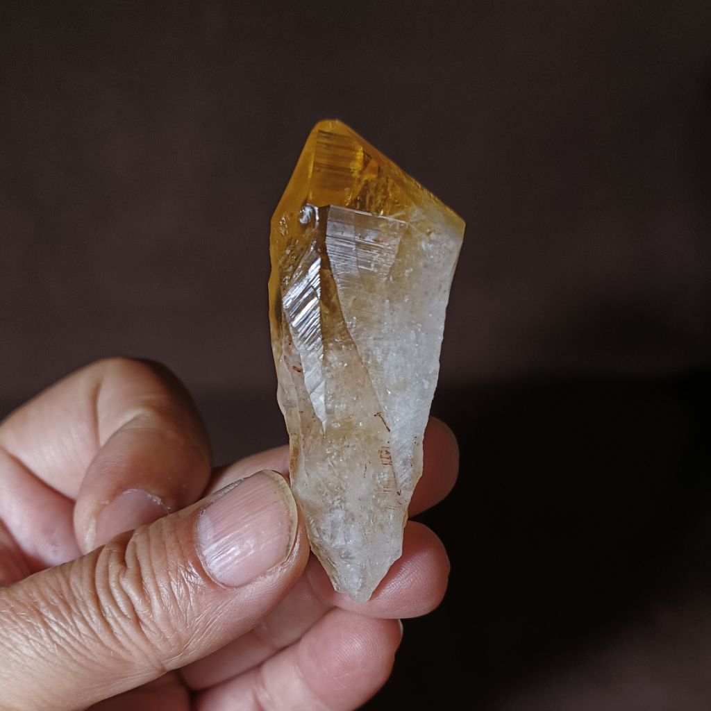 清透 黃水晶 骨幹 權杖 原礦 原石 44g27*70mm