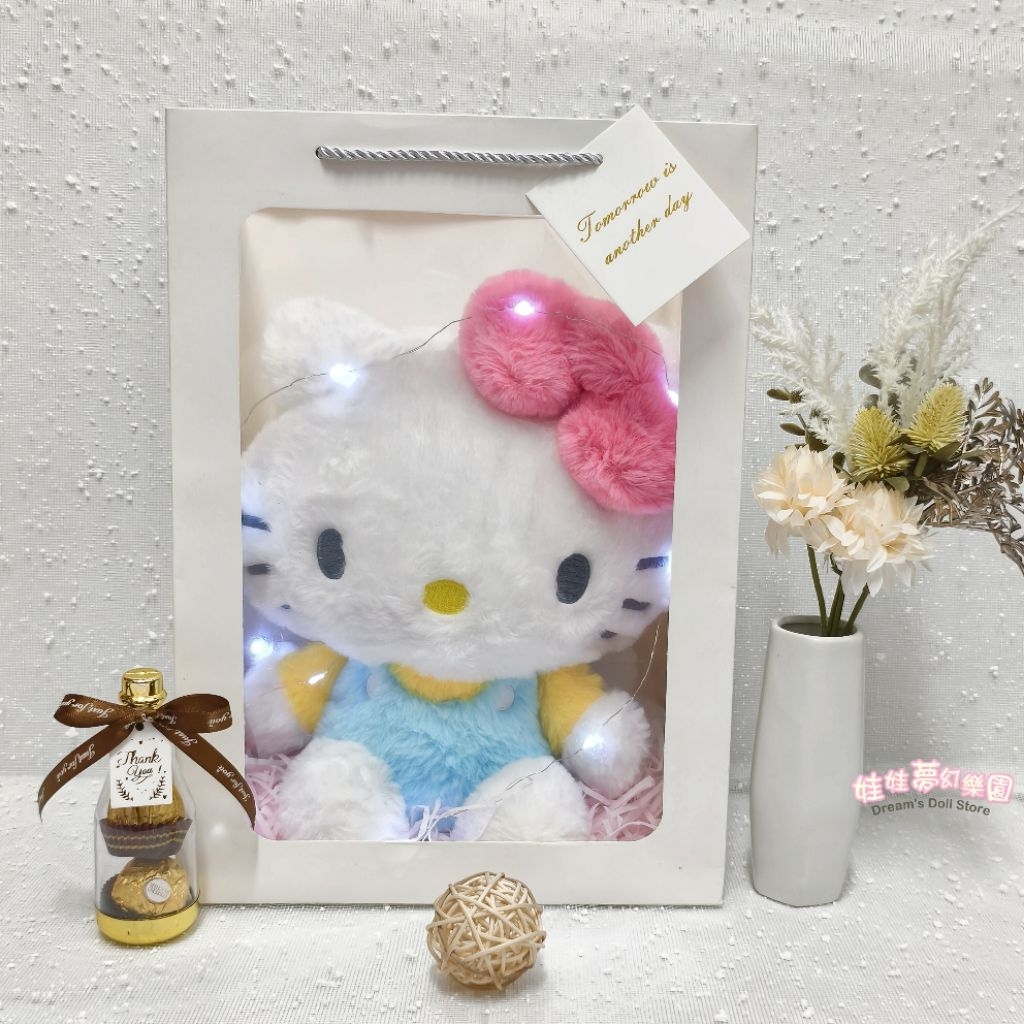 (現貨)kitty娃娃~kitty禮物袋~畢業kitty~乾燥花~正版授權~凱蒂貓~三麗鷗kitty娃娃~kitty玩偶