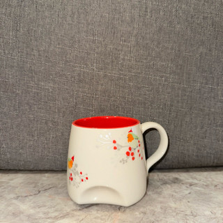 星巴克𝗦𝗧𝗔𝗥𝗕𝗨𝗖𝗞𝗦官方正品!! 星巴克聖誕節貪睡小狐狸🦊🎄馬克杯組帶杯碟喝水杯子355ml