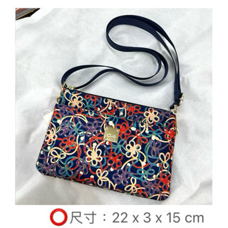 Bonnie 包包 Cats 專櫃品牌 （彩色中國結印花）2850 休閒女包、多拉鍊 斜背包 $3400