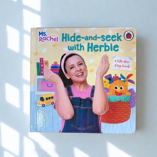 📖書蟲選書【Ms Rachel 躲貓貓小赫比 Hide-and-Seek with Herbie】翻翻書硬頁書 英文啟蒙