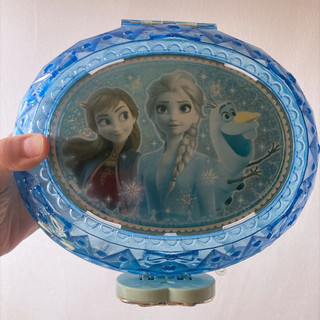 手提裝飾箱 【艾莎 】 《冰雪奇緣》（アナと雪の女王）收納盒 雪寶 收納 盒子 芭比娃娃 遊戲 兒童 幼童