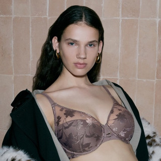 【Chantelle】Idyll 深V Spacer T-Shirt Bra B-D(18UND 0KB荳蔻色)