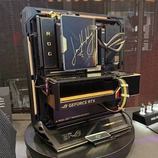 ROG RTX5090 P32G EDITION 20 紀念版 小全套