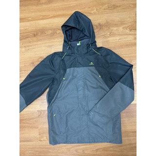 Quechua男款防水防風連帽外套M(二手）