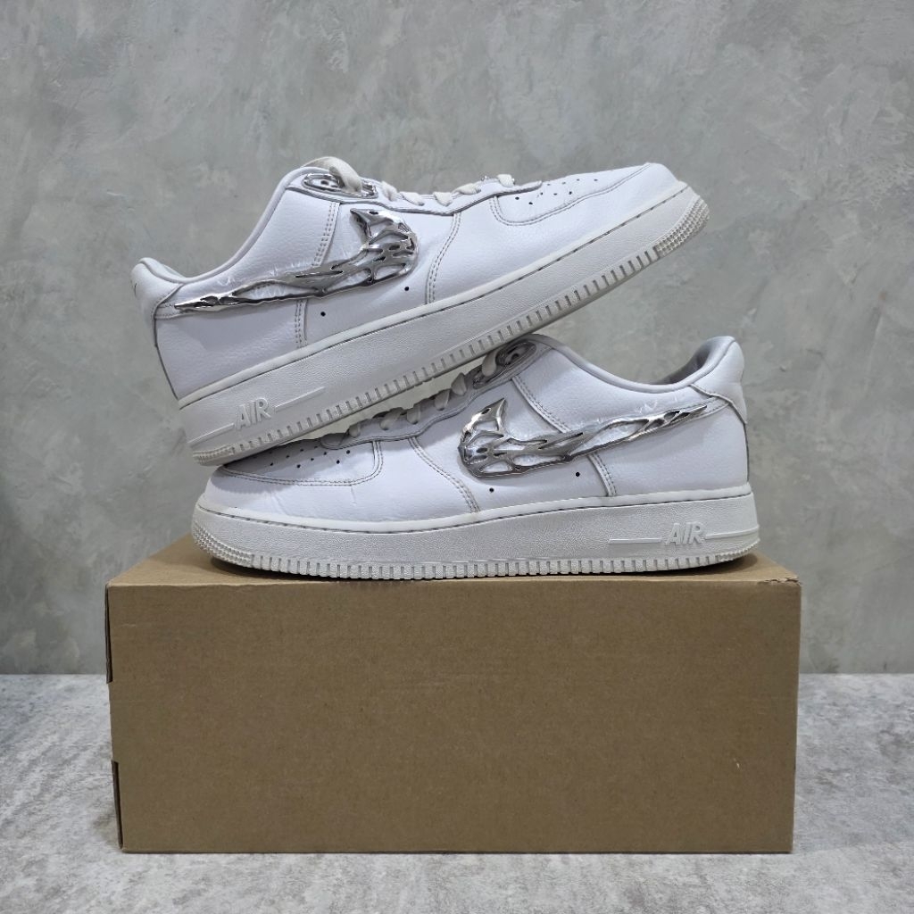 [二手B級無原盒] US11 Nike Air Force 1 液態銀 FV3616-101